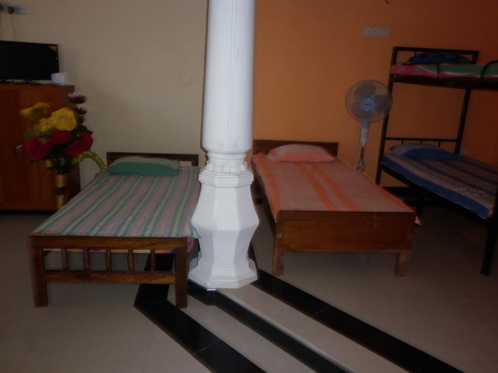 Seetha'S Hostel Negombo Bilik gambar