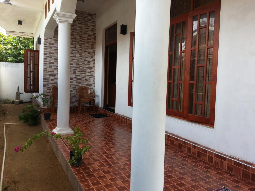 Seetha'S Hostel Negombo Luaran gambar