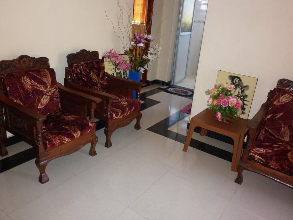 Seetha'S Hostel Negombo Luaran gambar