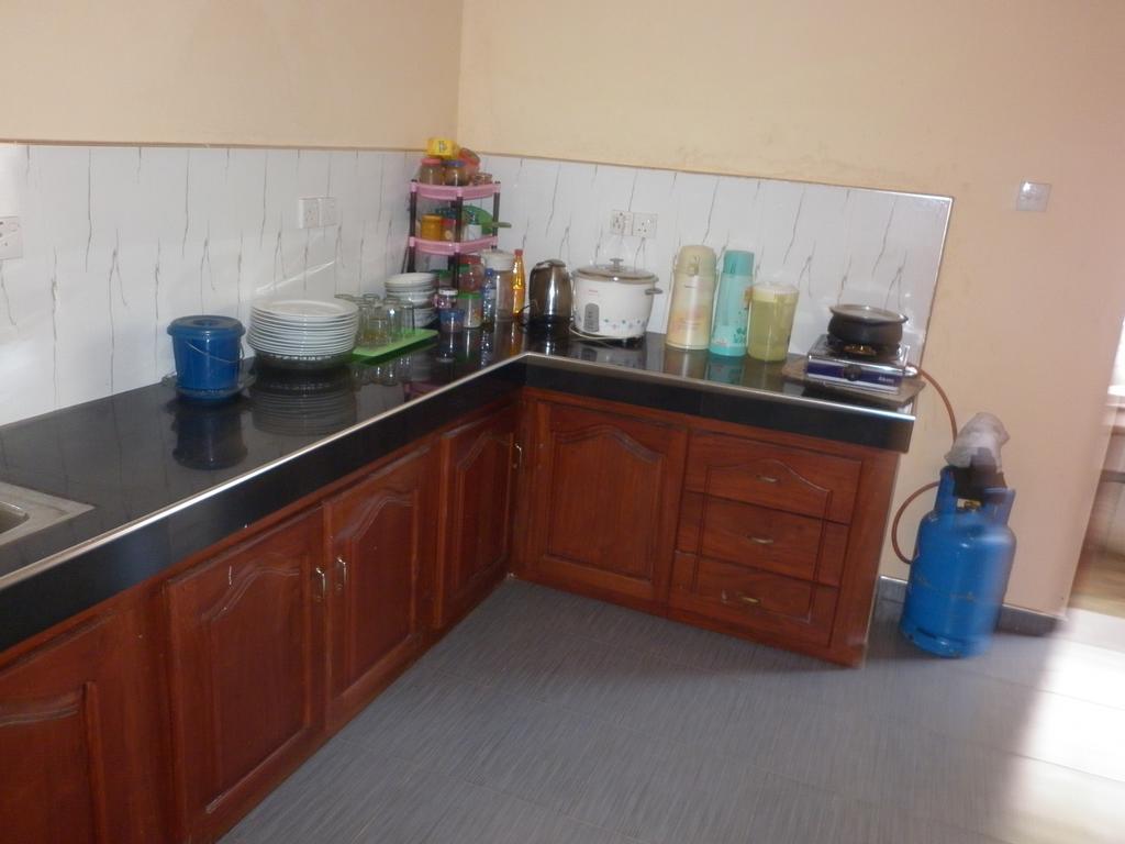 Seetha'S Hostel Negombo Luaran gambar