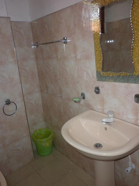 Seetha'S Hostel Negombo Bilik gambar