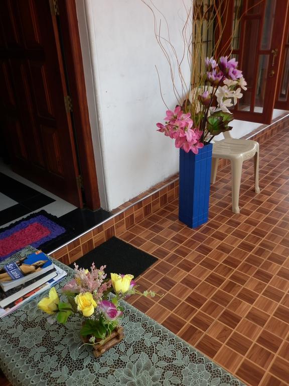 Seetha'S Hostel Negombo Luaran gambar