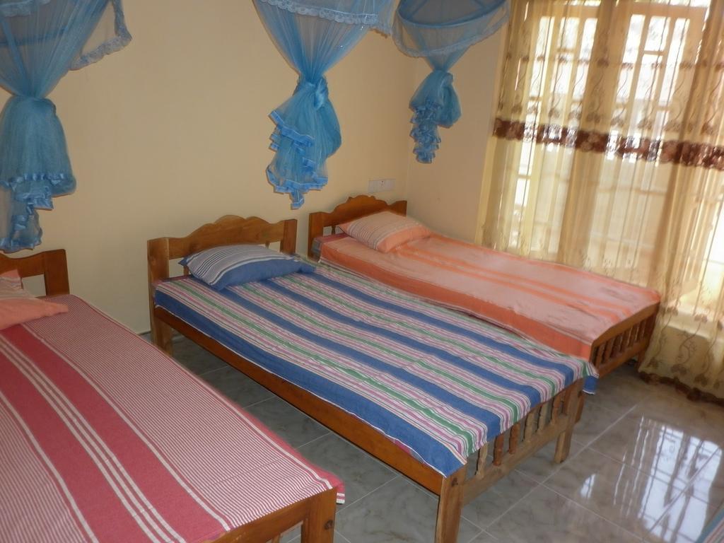 Seetha'S Hostel Negombo Luaran gambar