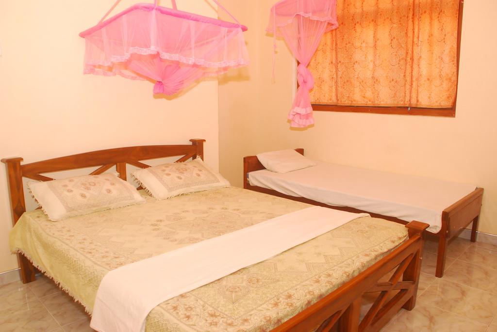Seetha'S Hostel Negombo Luaran gambar