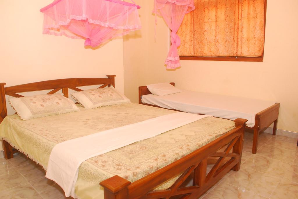 Seetha'S Hostel Negombo Luaran gambar